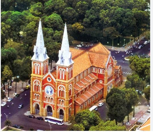 Dịch vụ xe City Tour nội thành Sài Gòn giá tốt